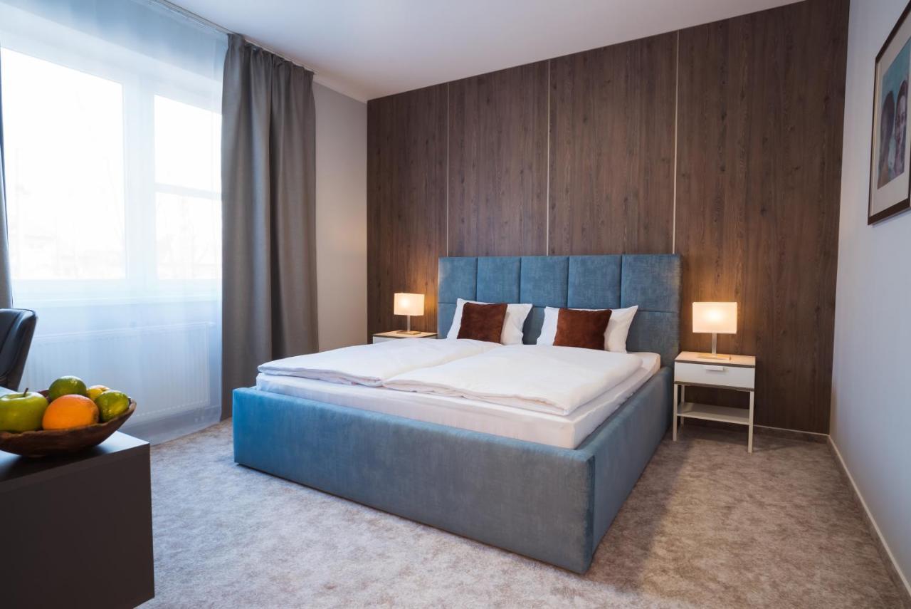 Cassian Inn Партизанське Екстер'єр фото
